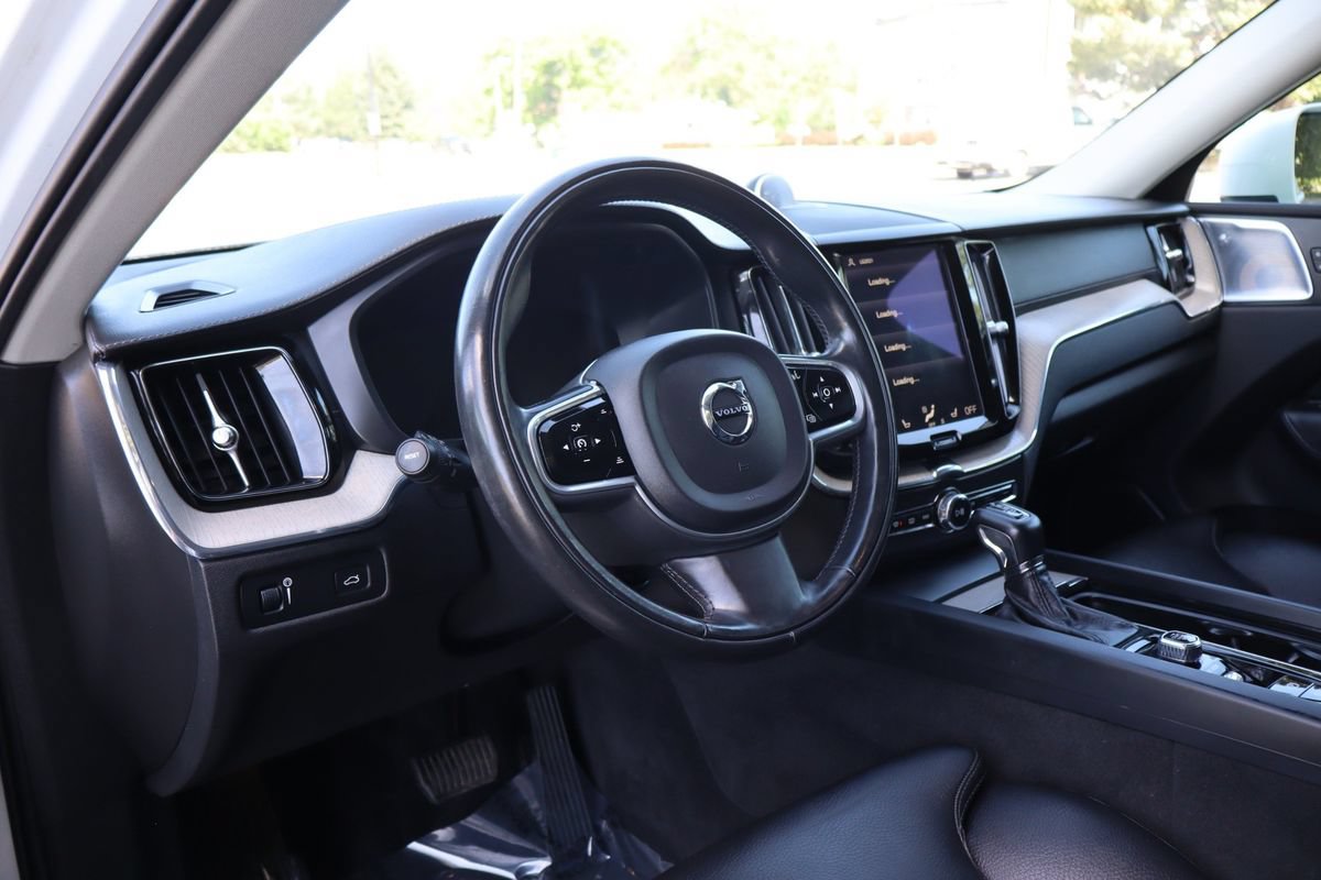 Used 2018 Volvo XC60 T6 Inscription w/ Convenience Package AWD/4WD image 15