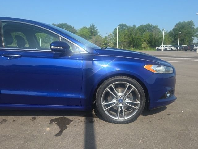 Used 2013 Ford Fusion Titanium w/ Titanium Driver Assist Pkg FWD image 4