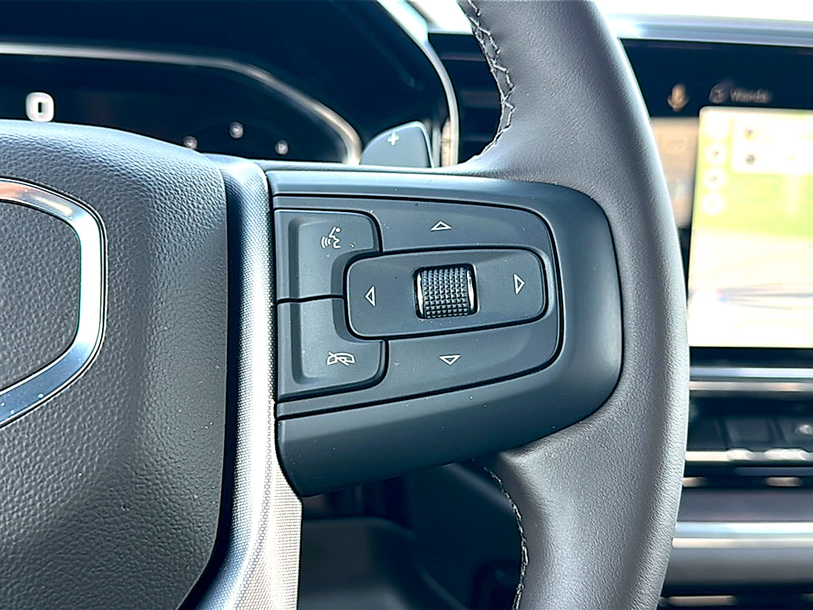 Used 2026 GMC Sierra 1500 SLT image 28