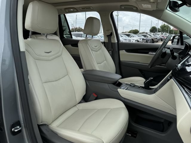 Used 2023 Cadillac XT6 Premium Luxury AWD/4WD image 32