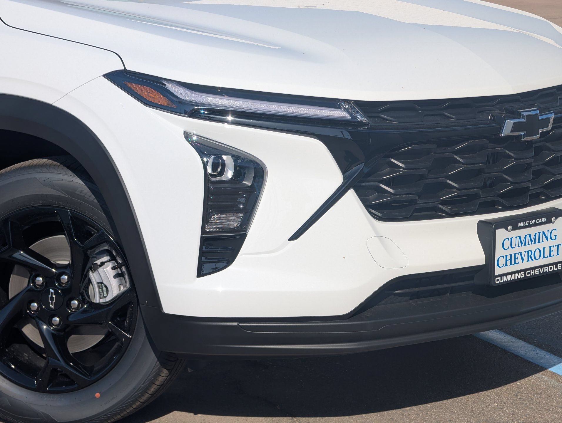 New 2026 Chevrolet Trax LT w/ Driver Confidence Package FWD image 3