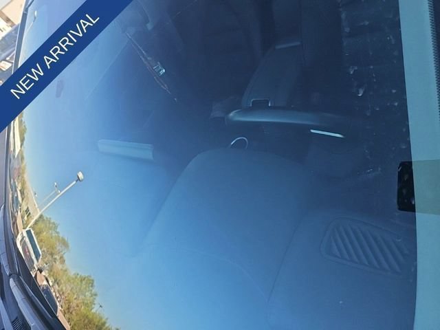Used 2023 Toyota Highlander LE FWD image 35