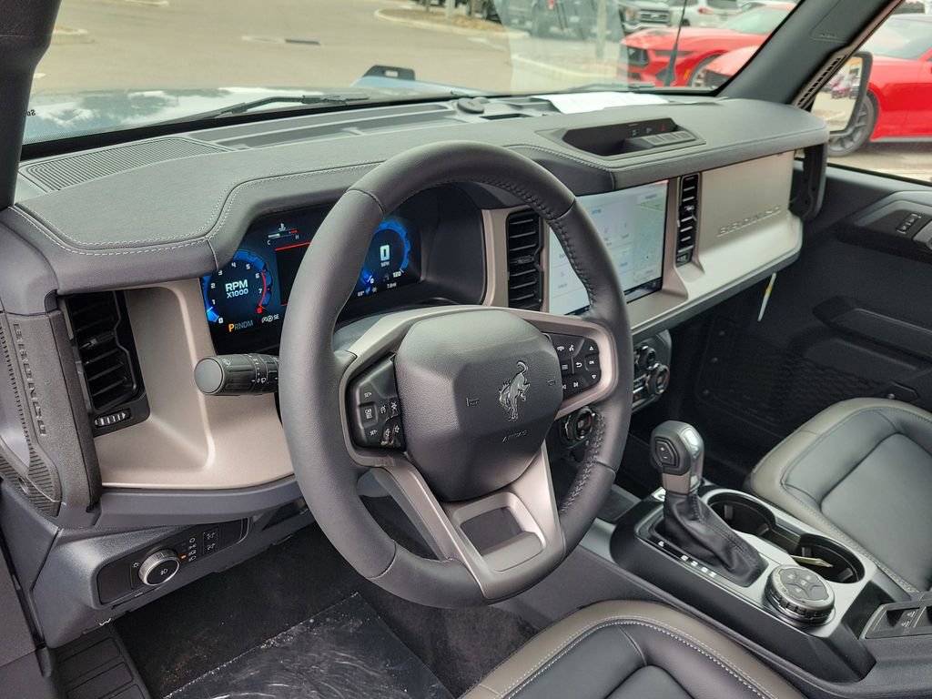 New 2025 Ford Bronco Outer Banks image 16