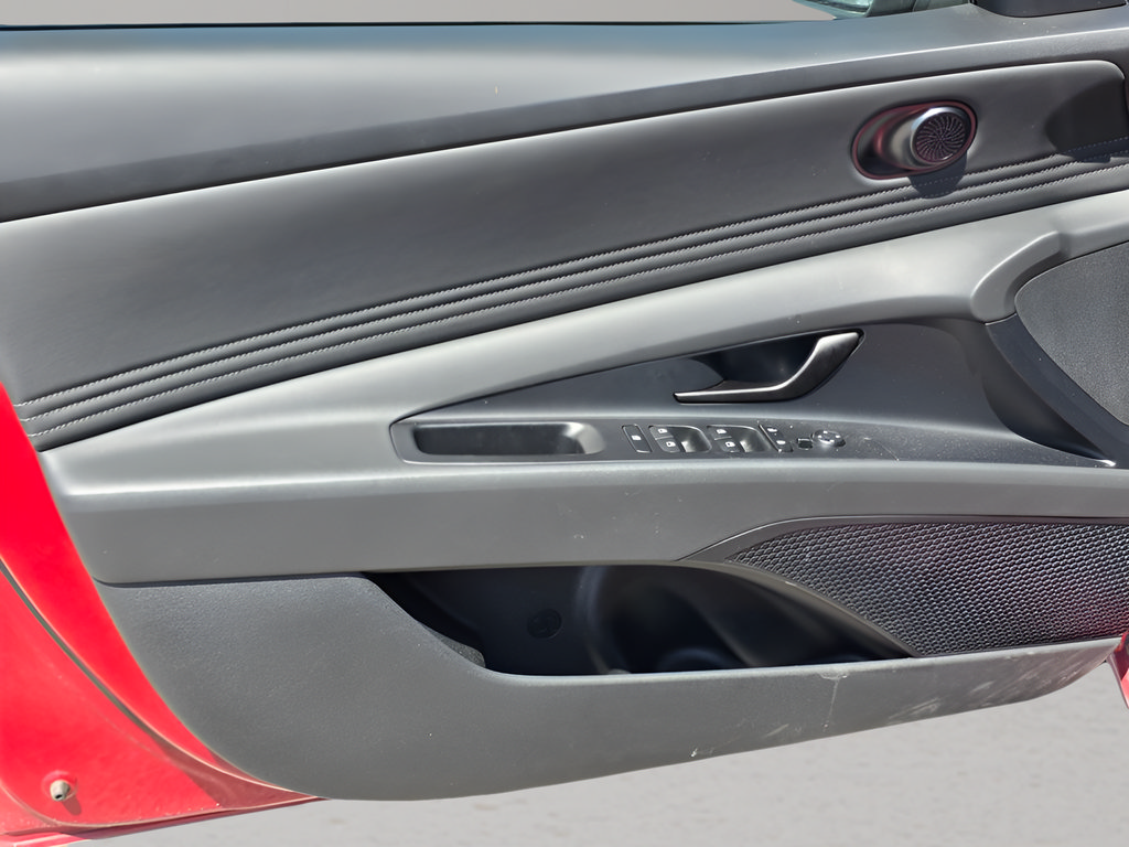 New 2026 Hyundai Elantra Sport FWD image 12