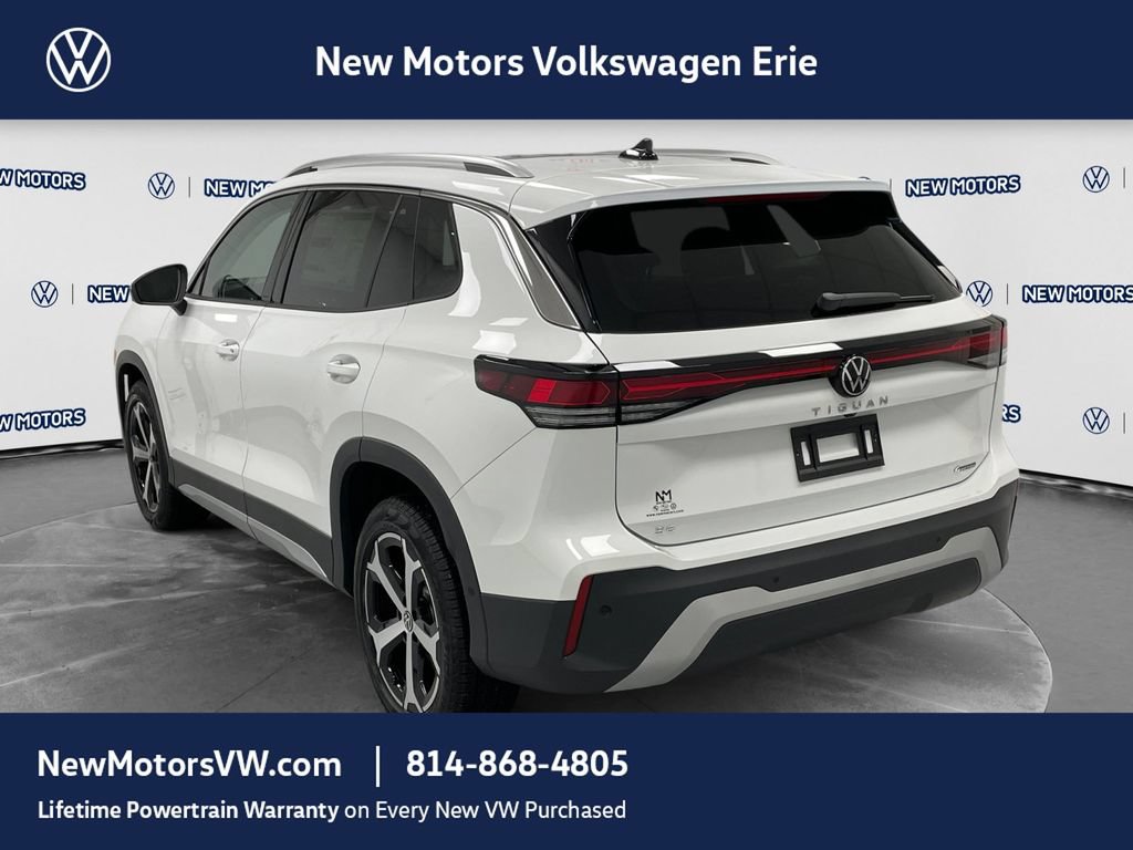 New 2026 Volkswagen Tiguan SE AWD/4WD image 2