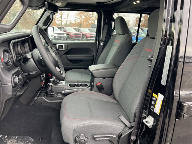 New 2026 Jeep Wrangler Unlimited Rubicon w/ Steel Bumper Group image 4