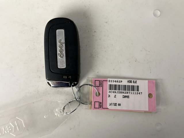 Used 2024 Jeep Compass Latitude AWD/4WD image 20