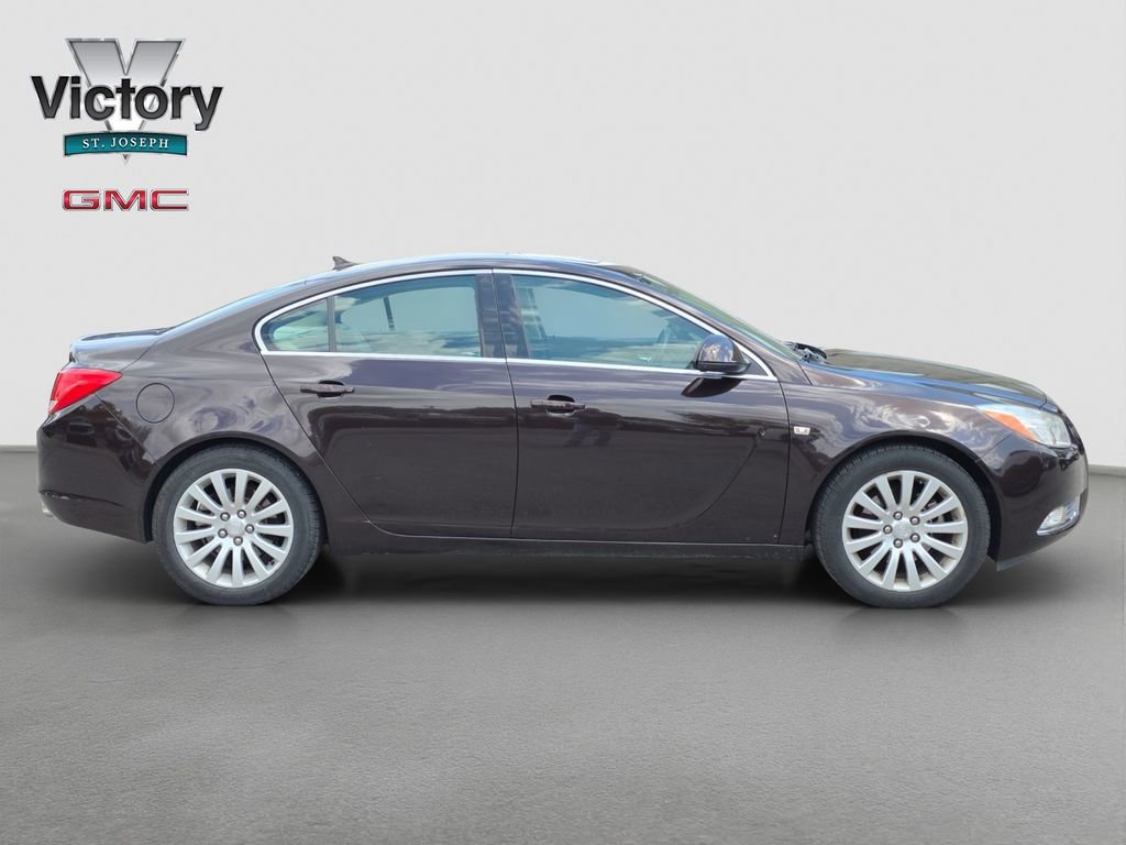 Used 2011 Buick Regal CXL Turbo w/ TO2 Preferred Equipment Group FWD image 19
