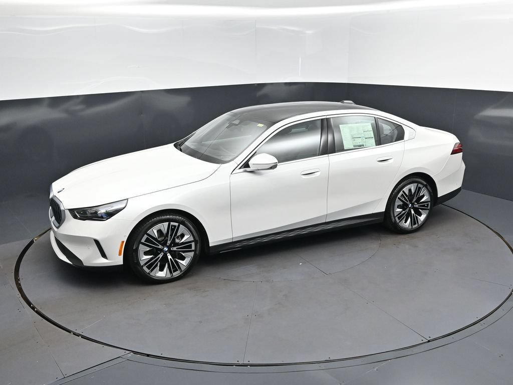 New 2027 BMW 540i xDrive w/ Premium Package AWD/4WD image 31