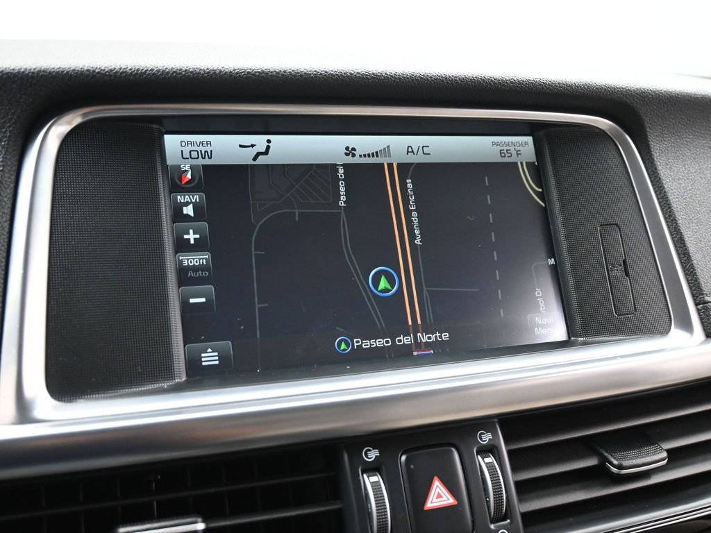 Used 2016 Kia Optima EX w/ Premium Package image 13