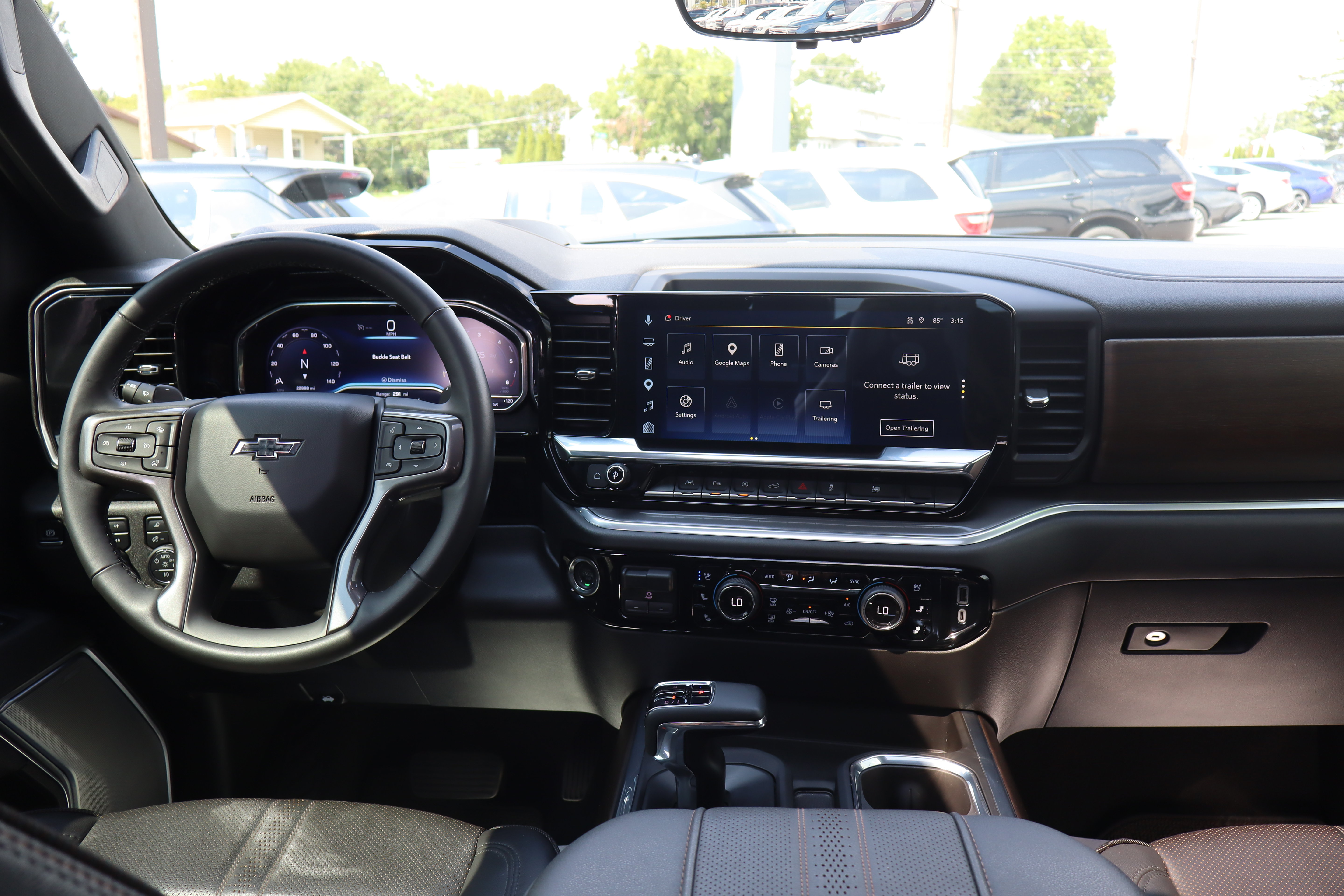 Used 2025 Chevrolet Silverado 1500 High Country w/ Midnight Edition AWD/4WD image 15