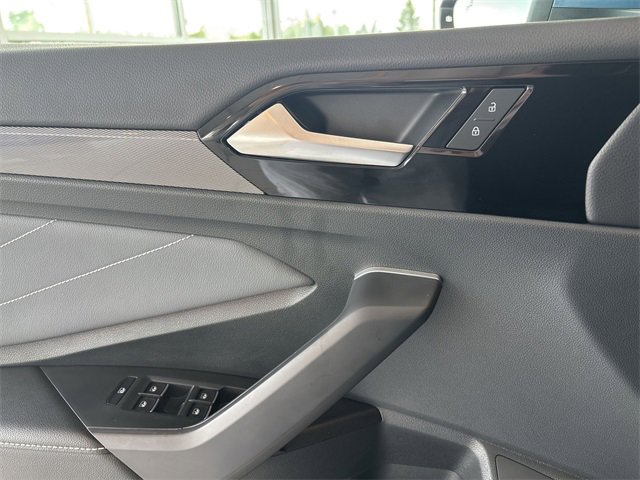 Used 2025 Volkswagen Jetta SEL image 22