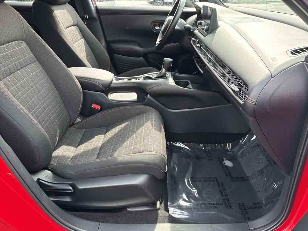 Used 2025 Honda HR-V Sport image 20