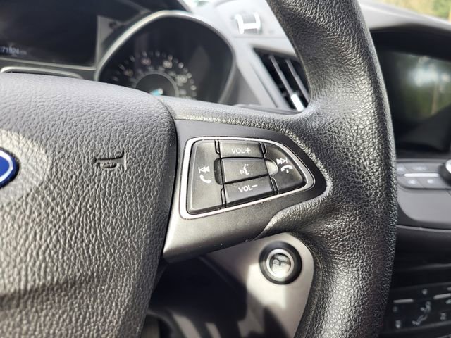 Used 2019 Ford Escape SE image 18