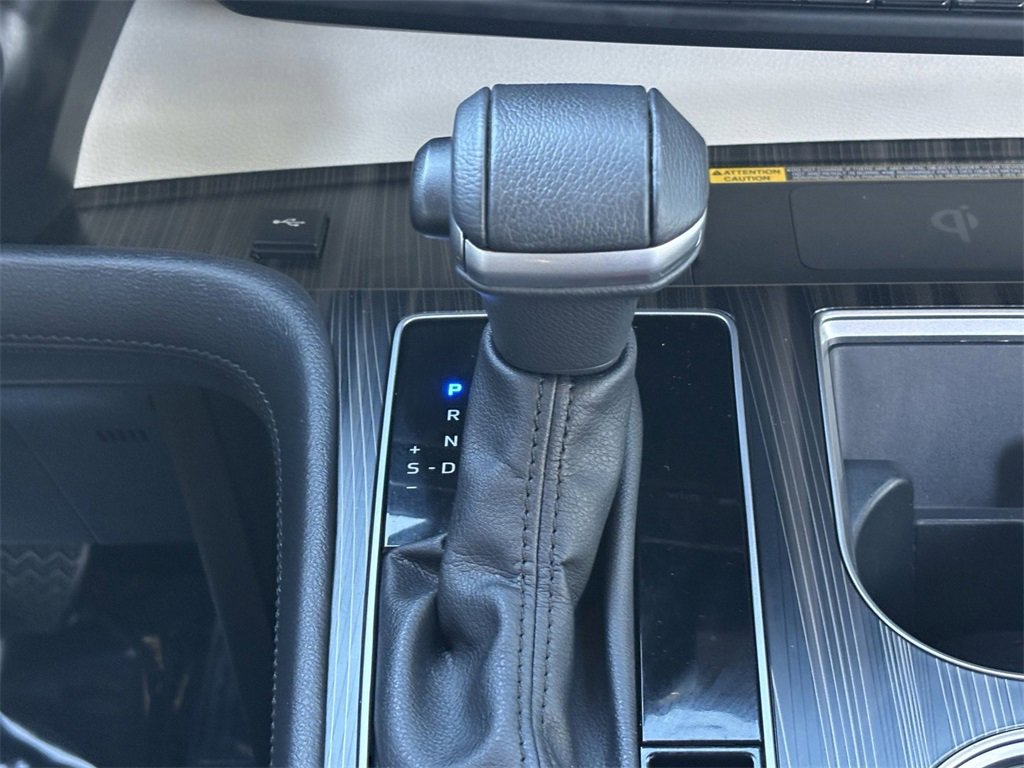 Certified 2023 Toyota Sienna Platinum image 28