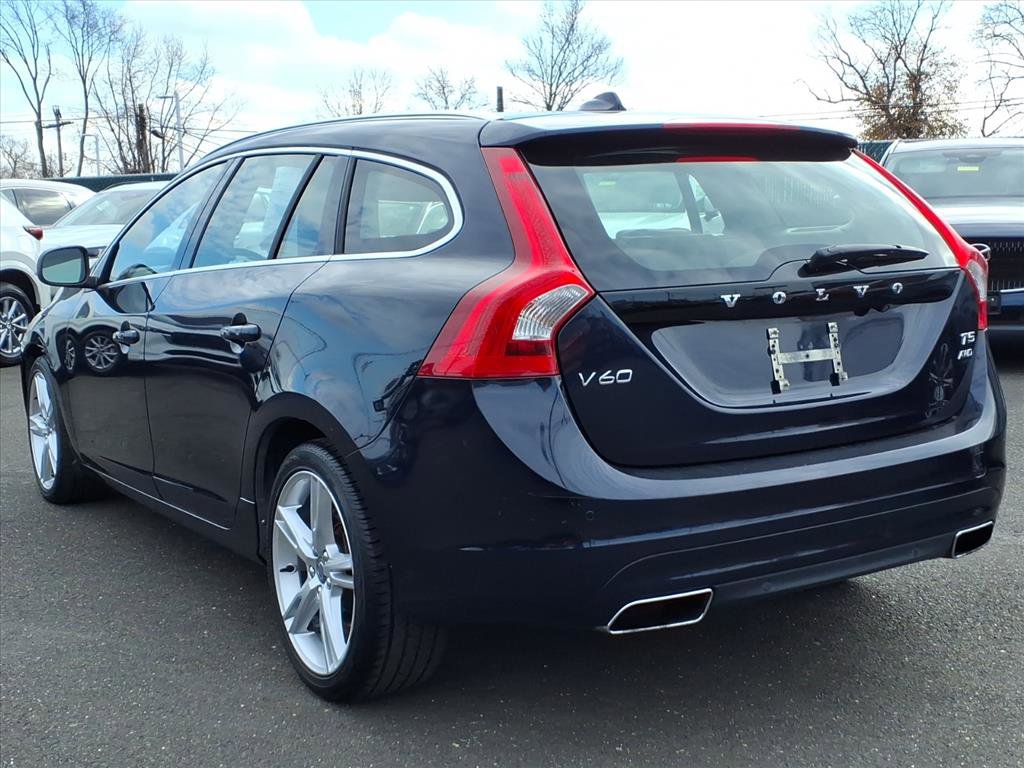 Used 2016 Volvo V60 T5 Premier image 6
