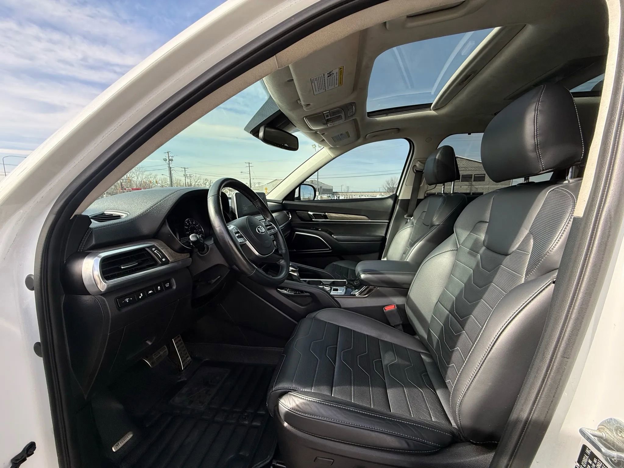 Used 2020 Kia Telluride SX w/ SX Prestige Package image 10