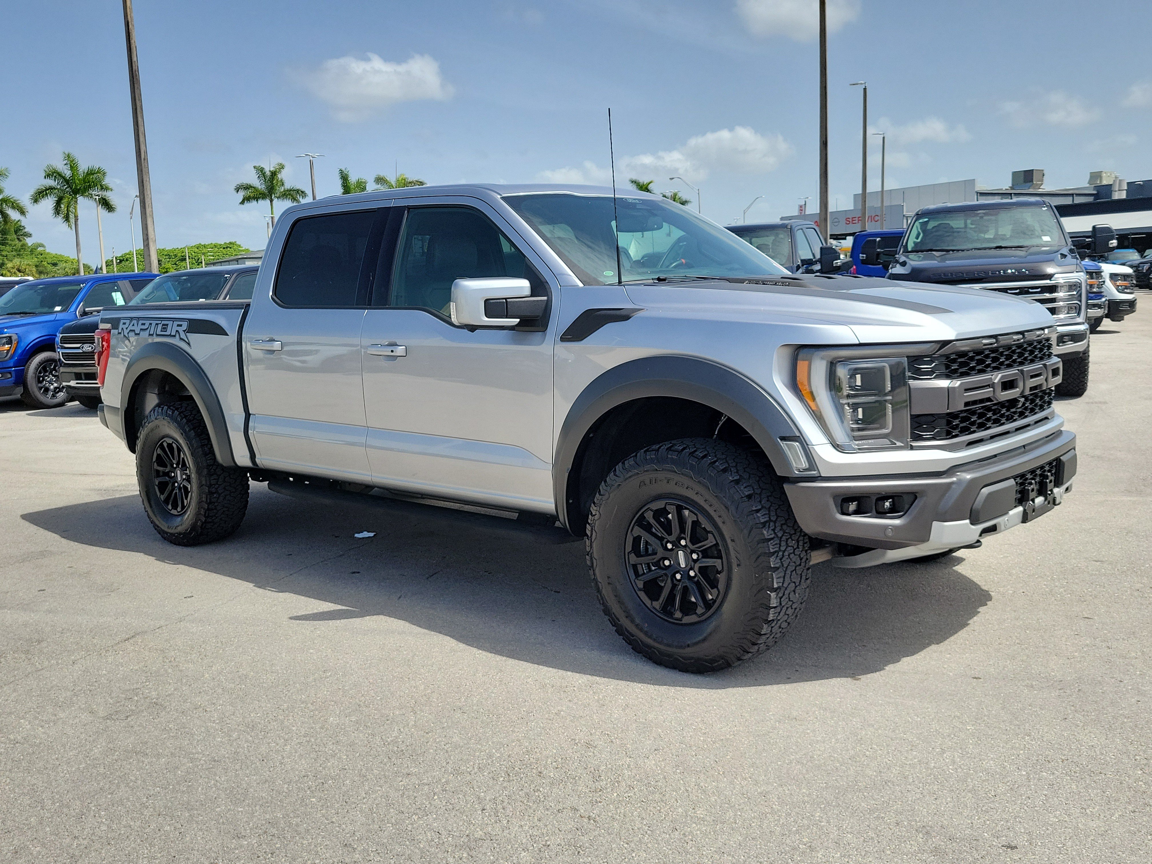 Certified 2022 Ford F150 Raptor w/ Equipment Group 801A High AWD/4WD image 3