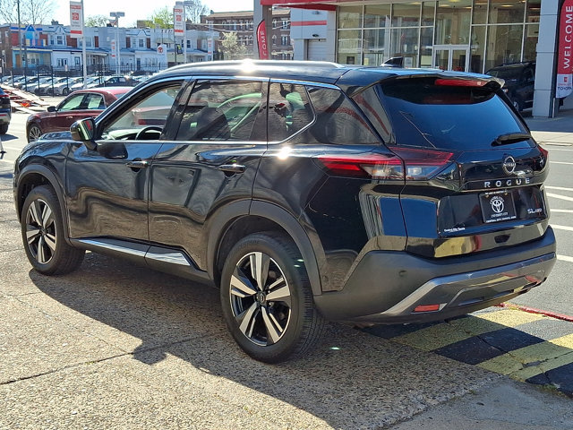 Used 2023 Nissan Rogue SL w/ SL Premium Package AWD/4WD image 4