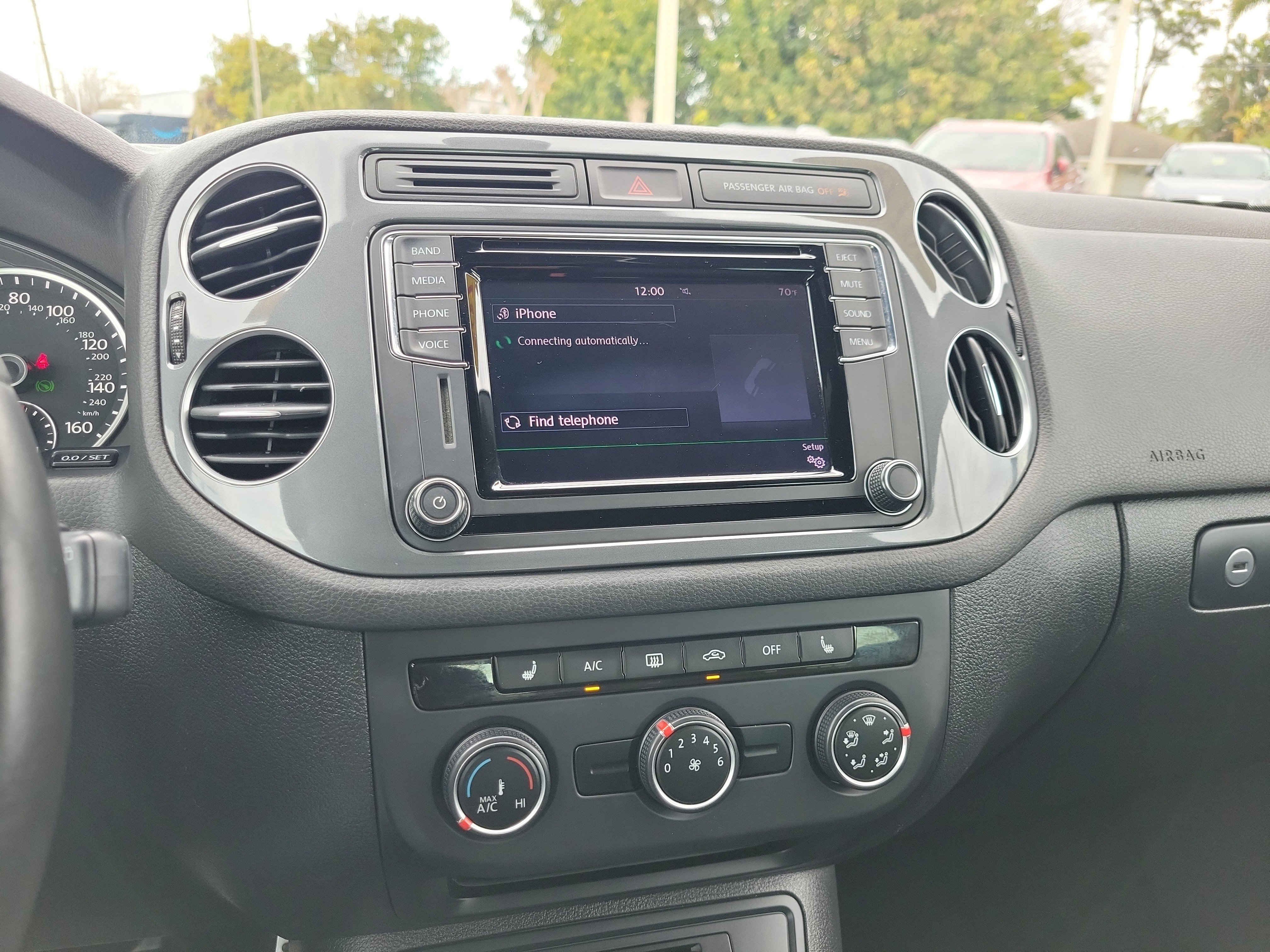 Used 2016 Volkswagen Tiguan R-Line image 19