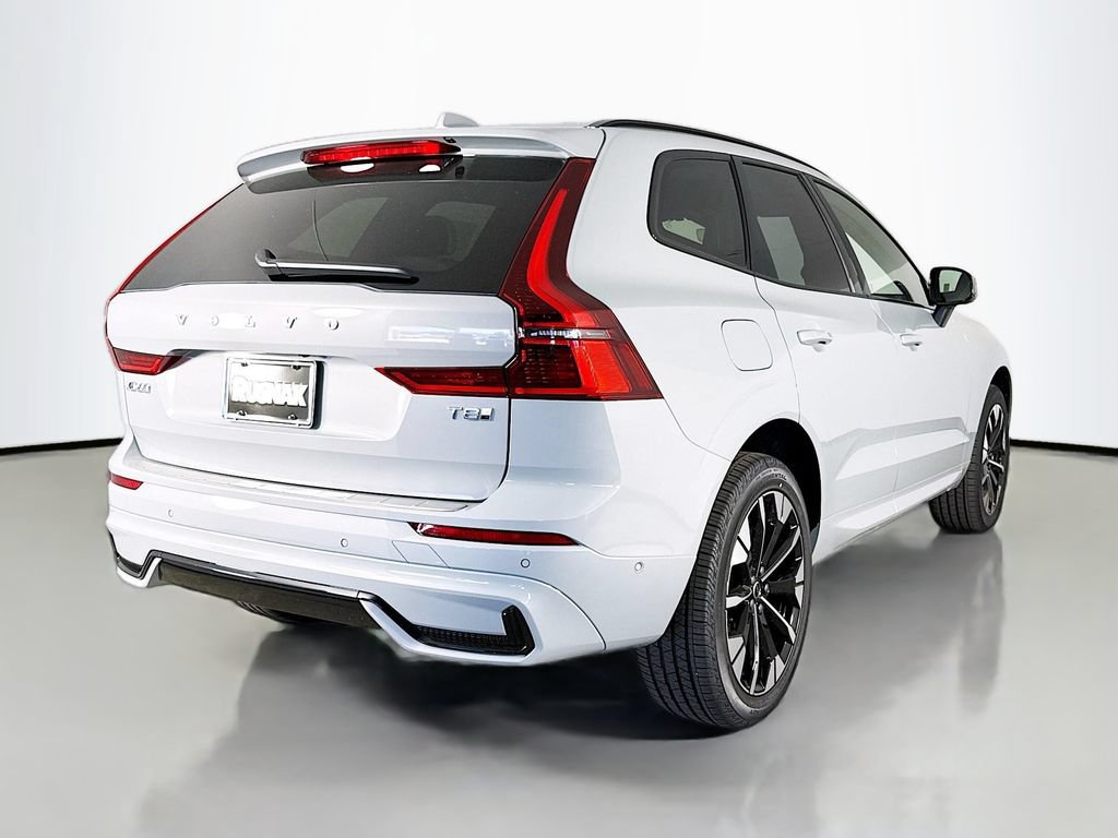 New 2026 Volvo XC60 T8 Plus w/ Protection Package Premier AWD/4WD image 7
