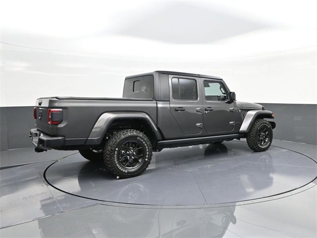 Used 2024 Jeep Gladiator Sport image 15