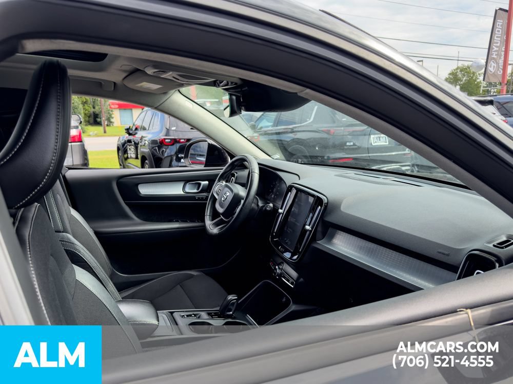 Used 2020 Volvo XC40 T5 Momentum AWD/4WD image 20
