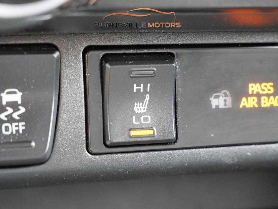 Used 2023 Toyota RAV4 XLE w/ XLE Grade Weather Package AWD/4WD image 28