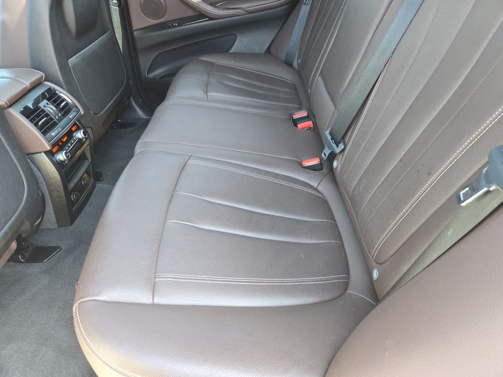 Used 2018 BMW X5 sDrive35i RWD image 19