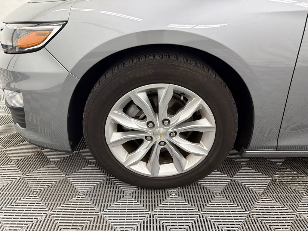 Used 2024 Chevrolet Malibu LT FWD image 12