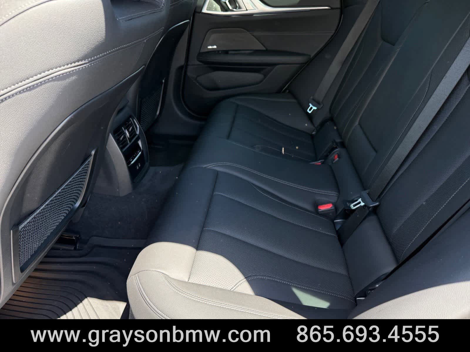 Used 2023 BMW i4 eDrive35 w/ Premium Package RWD image 18