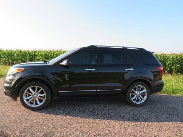 Used 2013 Ford Explorer Limited AWD/4WD image 2