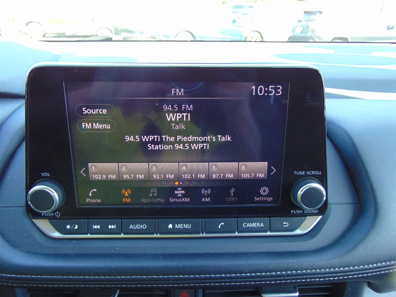 Used 2024 Nissan Rogue SV image 26