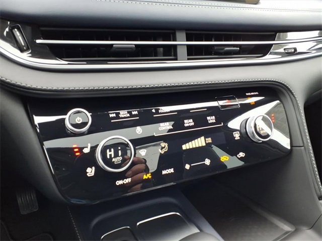 New 2026 INFINITI QX60 Sport w/ Dark Cargo Package image 15