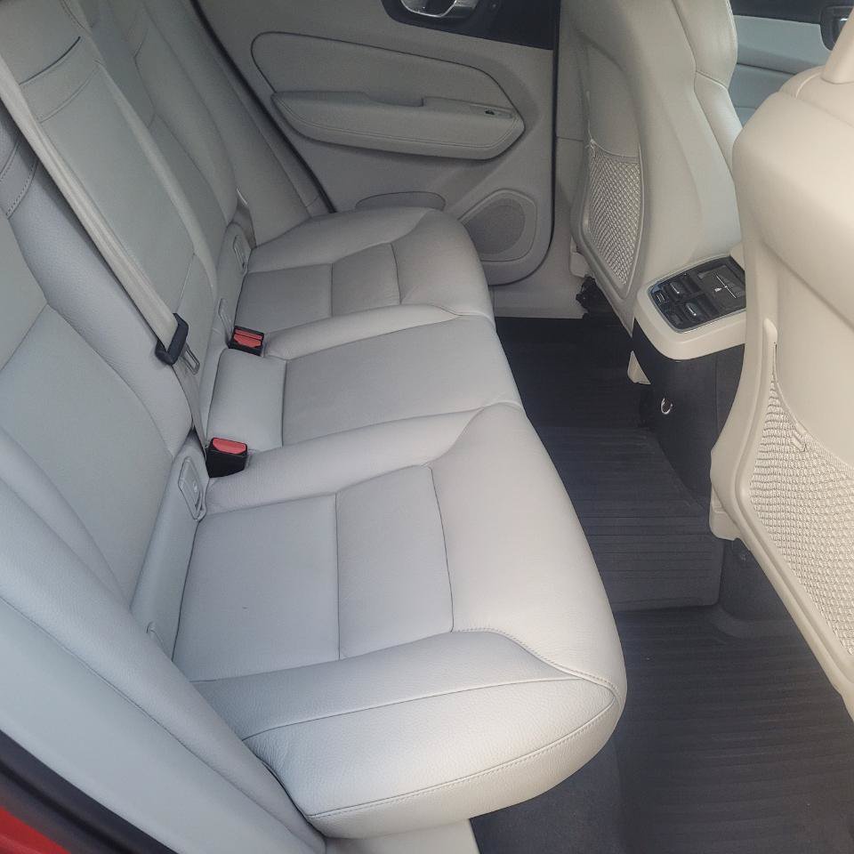 Used 2018 Volvo XC60 T5 Inscription AWD/4WD image 31
