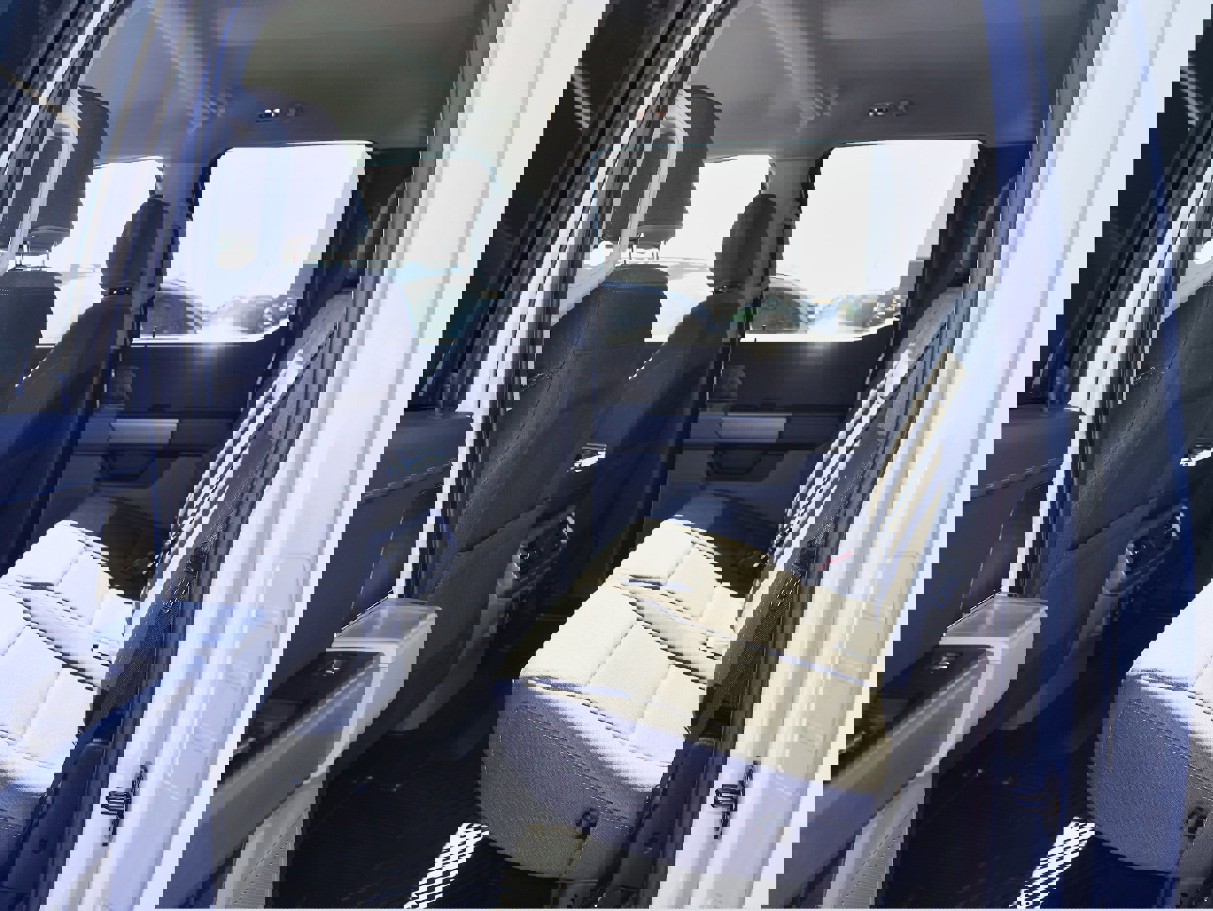 Used 2021 Ford F150 XLT w/ Equipment Group 302A High image 15