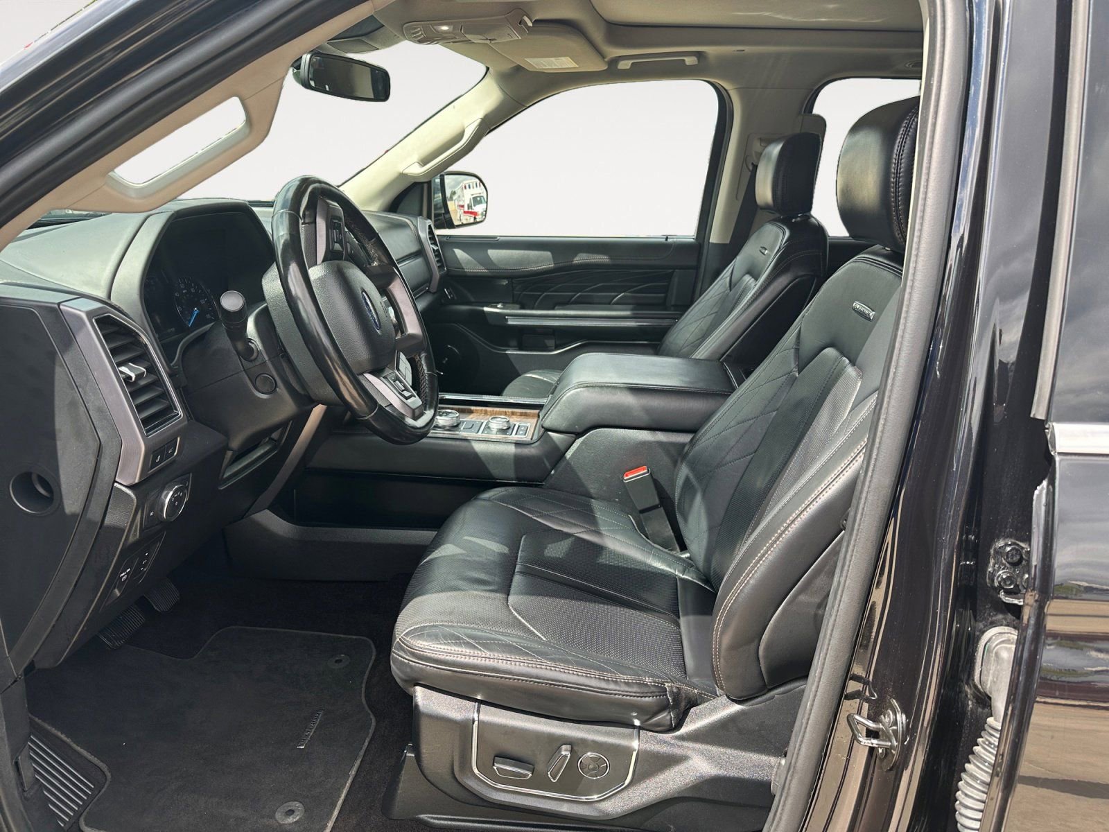 Used 2020 Ford Expedition Max Platinum AWD/4WD image 9
