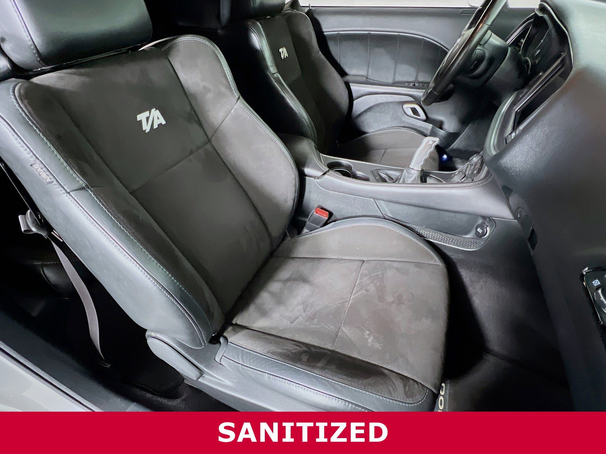 Used 2017 Dodge Challenger T/A image 24