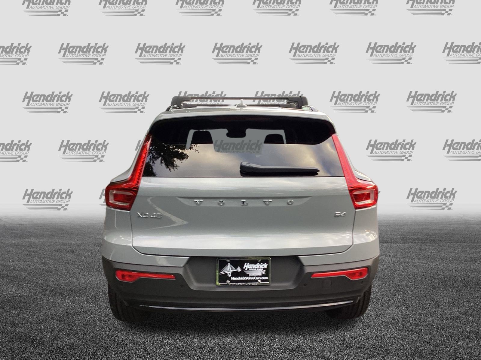 New 2026 Volvo XC40 B4 Core FWD image 8