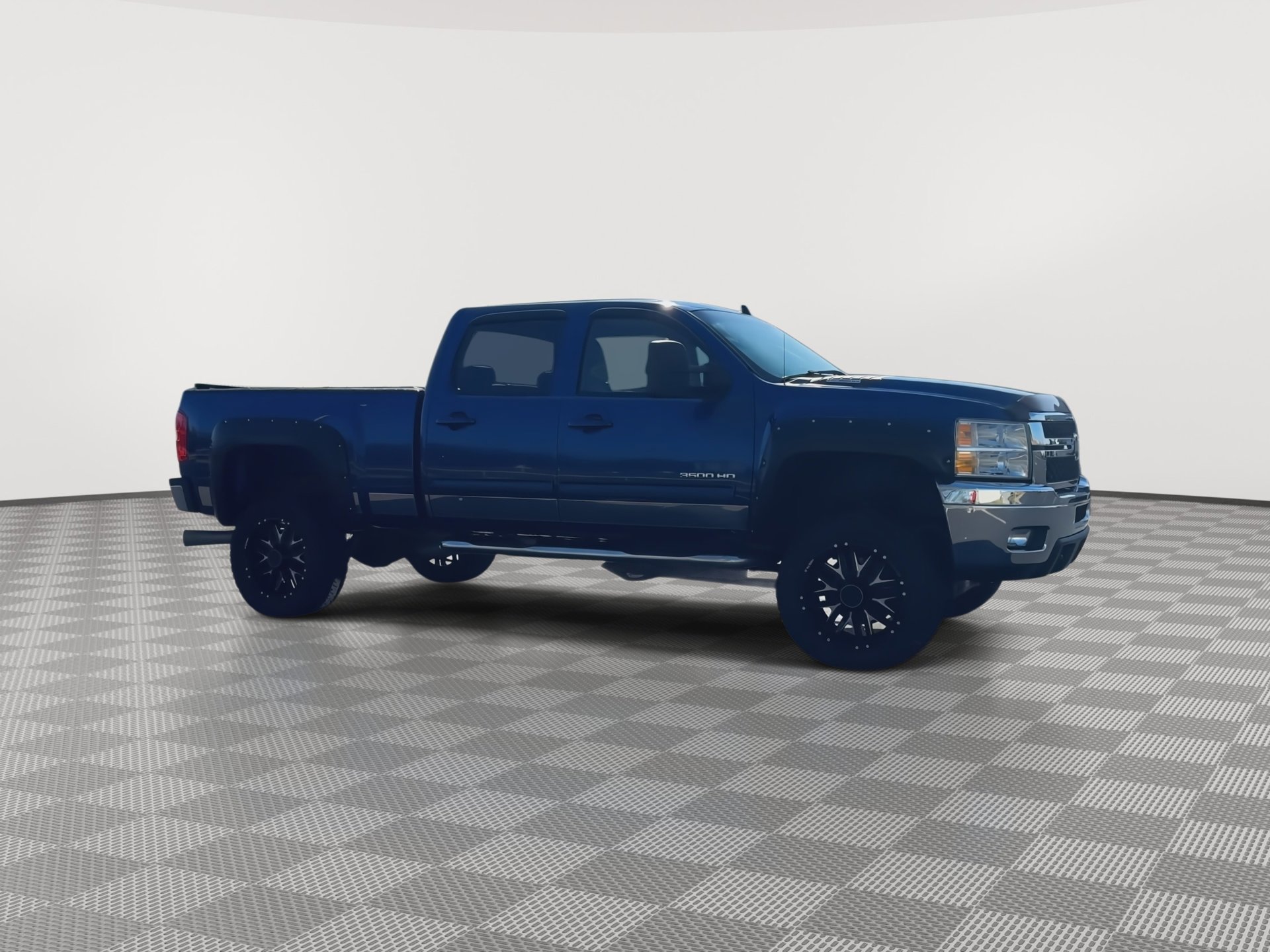 Used 2014 Chevrolet Silverado 3500 LTZ w/ Snow Plow Prep Package AWD/4WD image 9