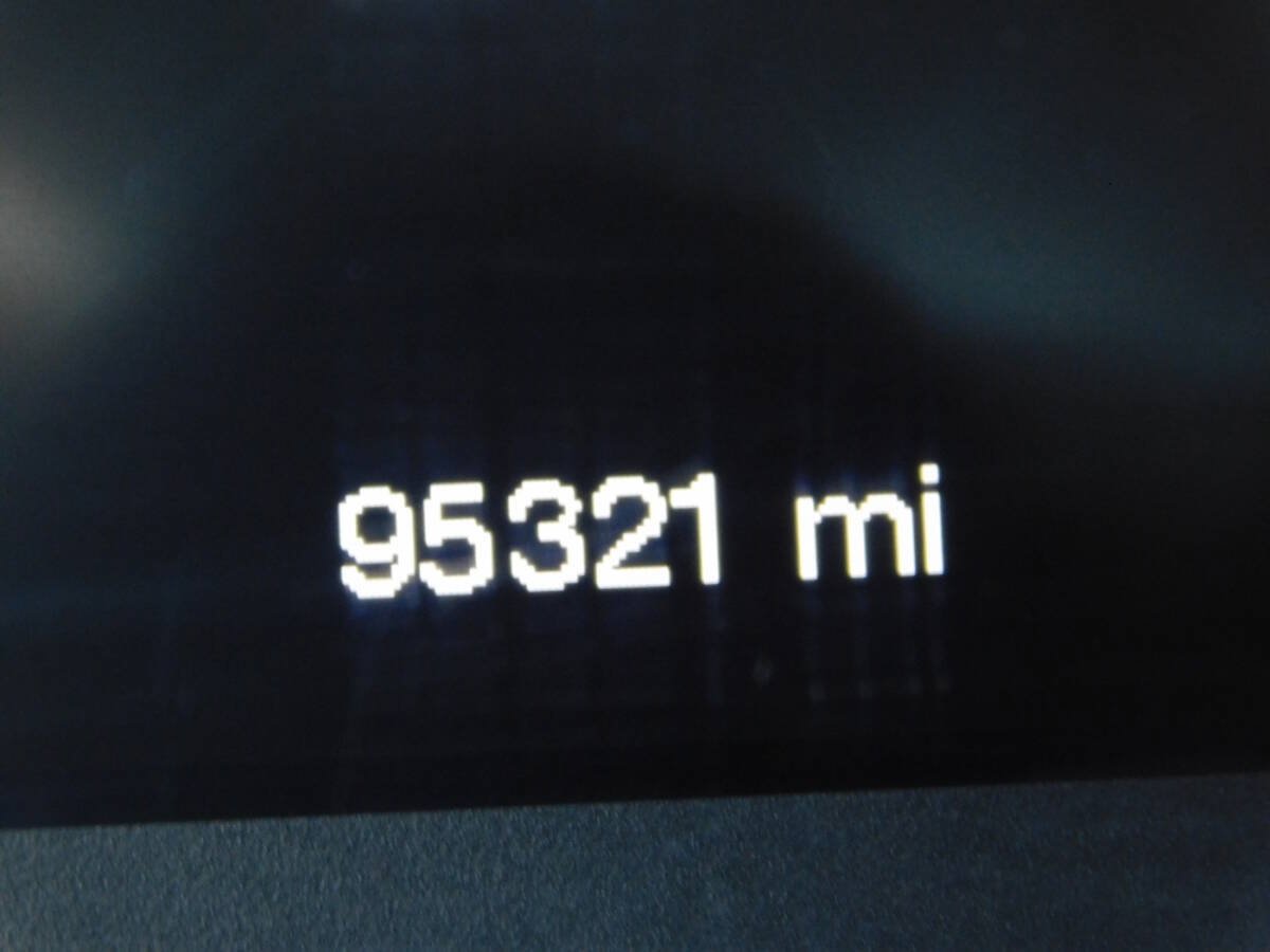 Used 2015 Chrysler 200 Limited w/ Convenience Group FWD image 9
