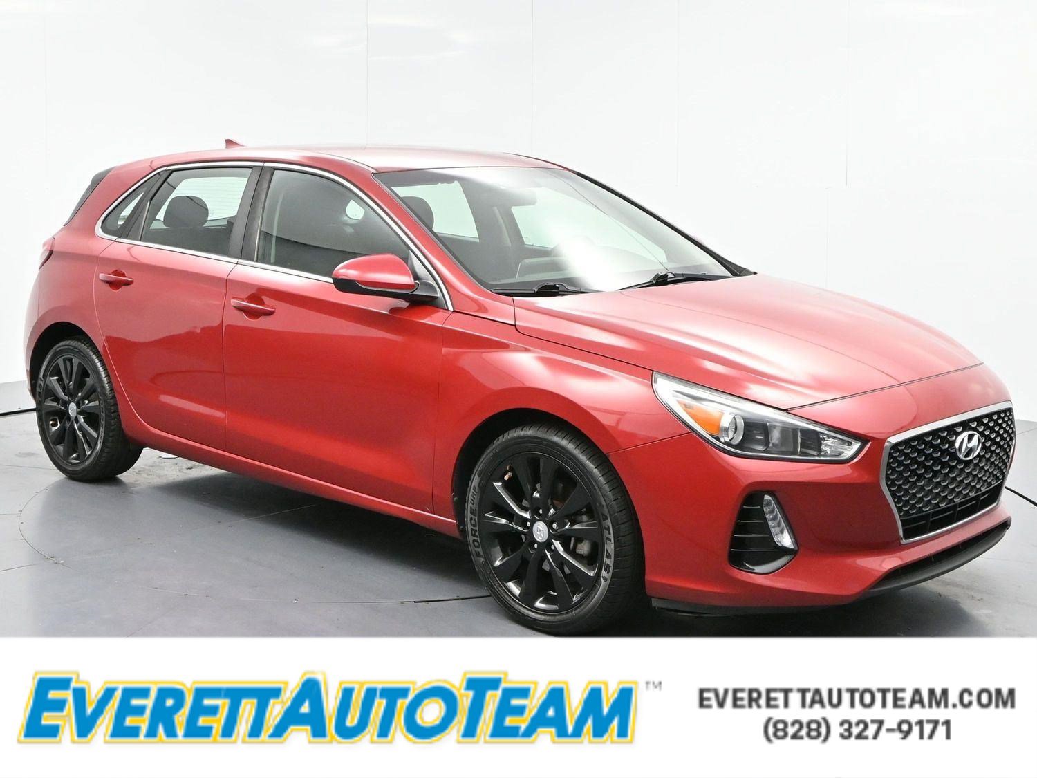 Used 2019 Hyundai Elantra GT FWD image 1