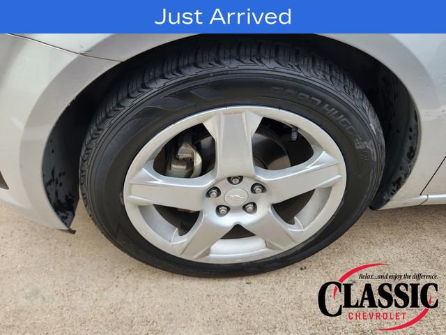 Used 2014 Chevrolet Sonic LTZ FWD image 11