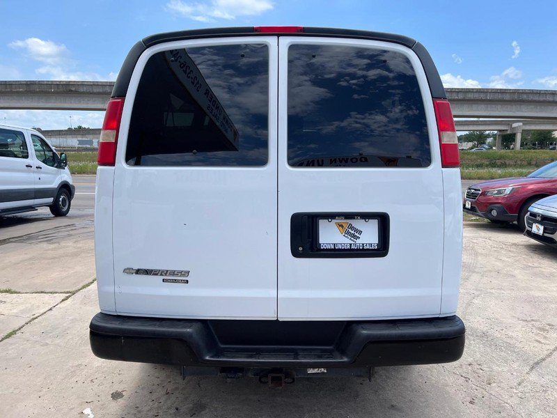 Used 2012 Chevrolet Express 3500 LS RWD image 5