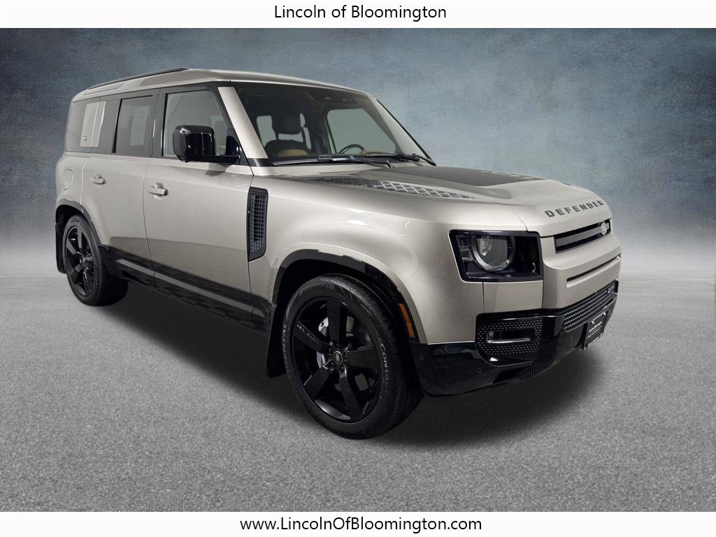 Used 2023 Land Rover Defender 110 X-Dynamic SE AWD/4WD image 7