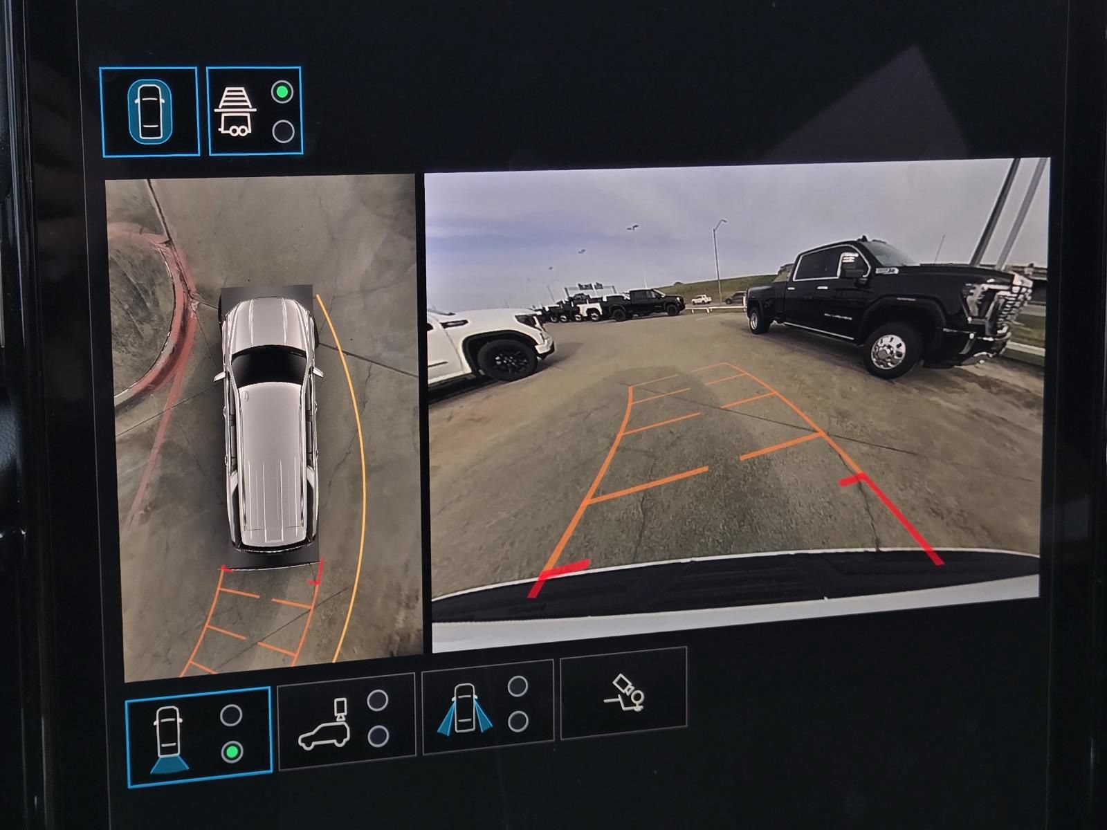 New 2026 GMC Yukon XL Elevation w/ Elevation Premium Package AWD/4WD image 8