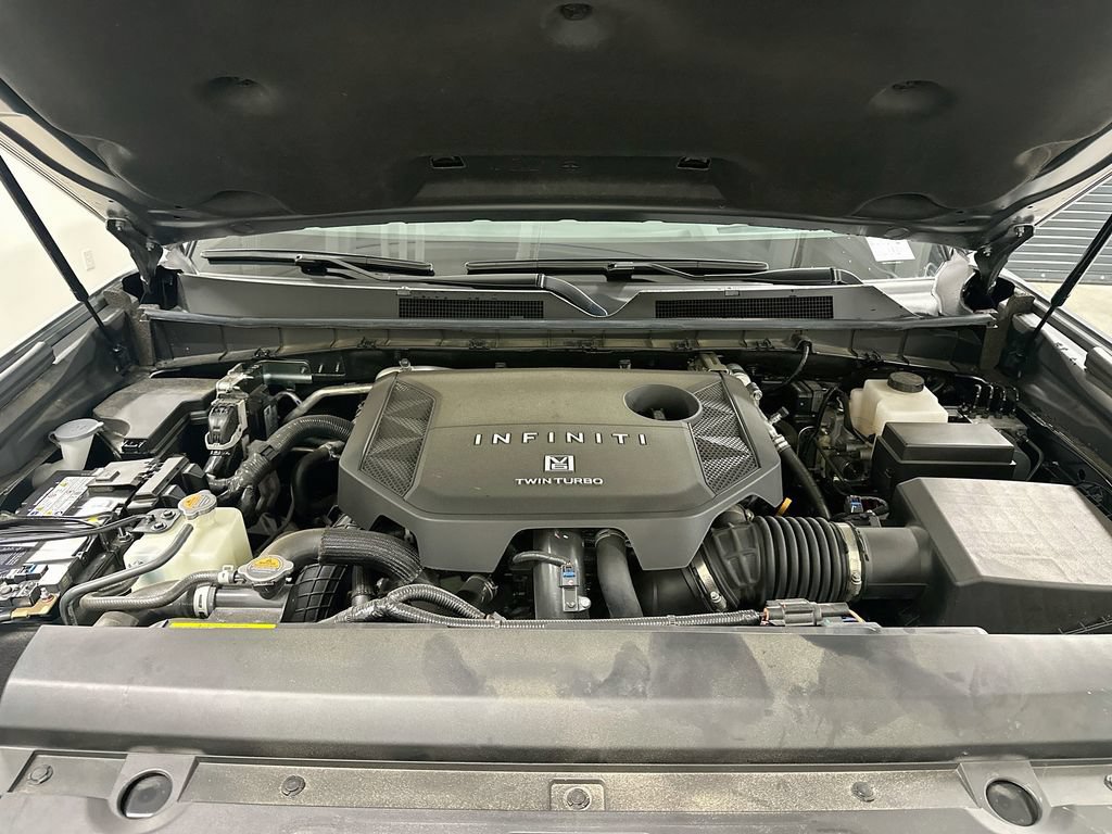 Certified 2026 INFINITI QX80 Luxe w/ Cargo Package AWD/4WD image 32