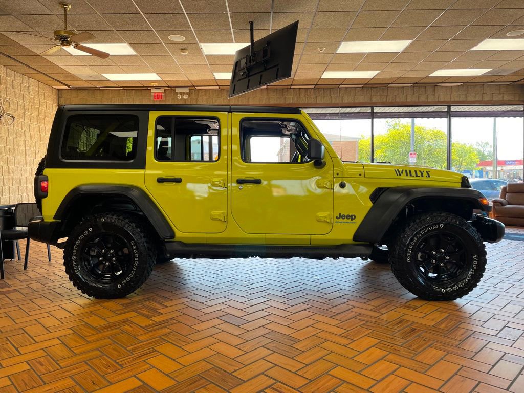 Used 2023 Jeep Wrangler Unlimited w/ Cold Weather Group AWD/4WD image 7