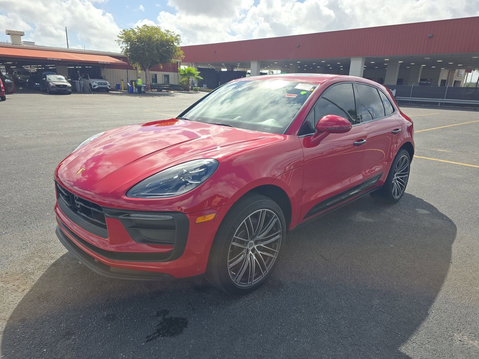 Used 2024 Porsche Macan Turbo image 1