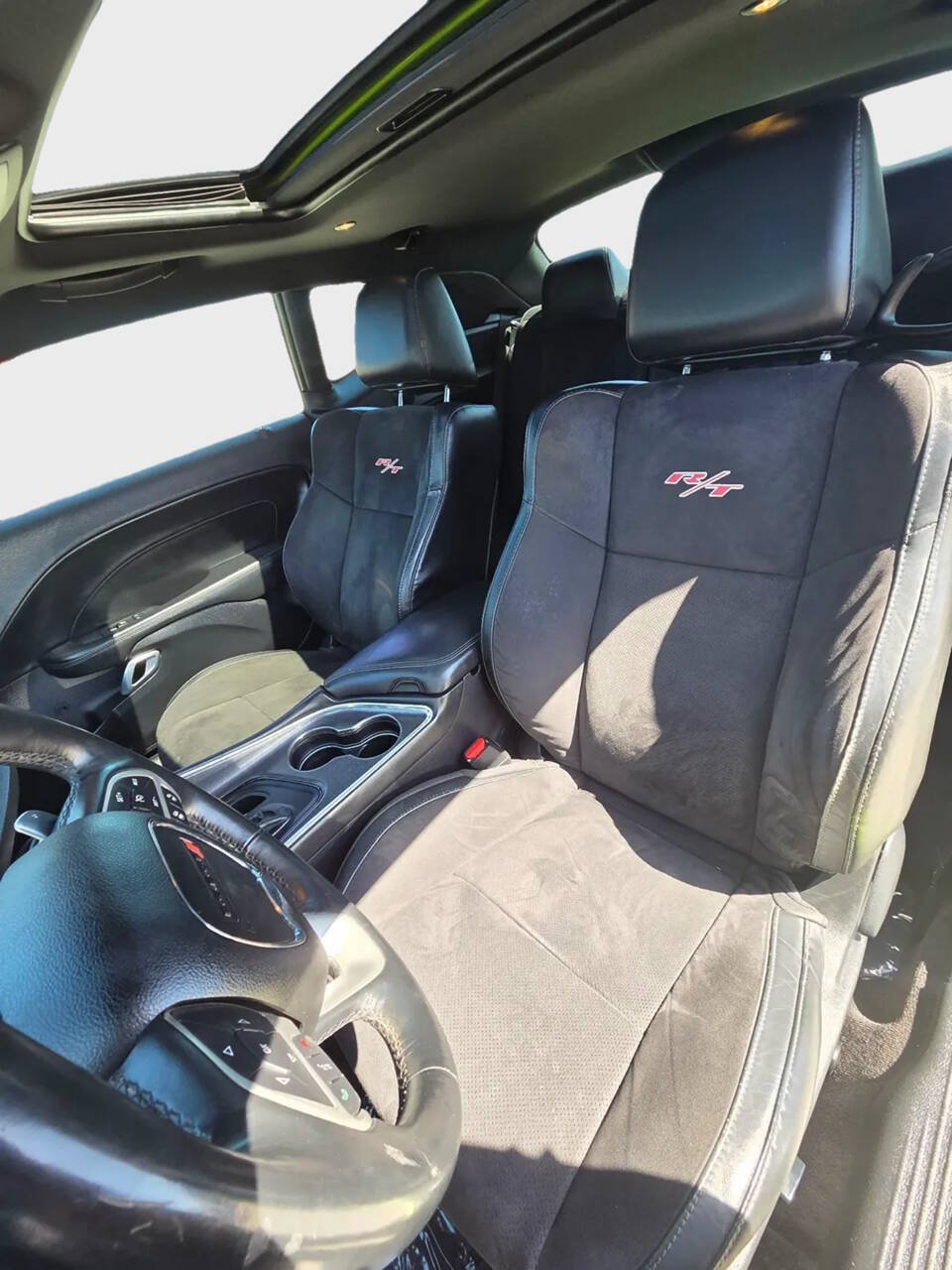 Used 2015 Dodge Challenger R/T Plus RWD image 11